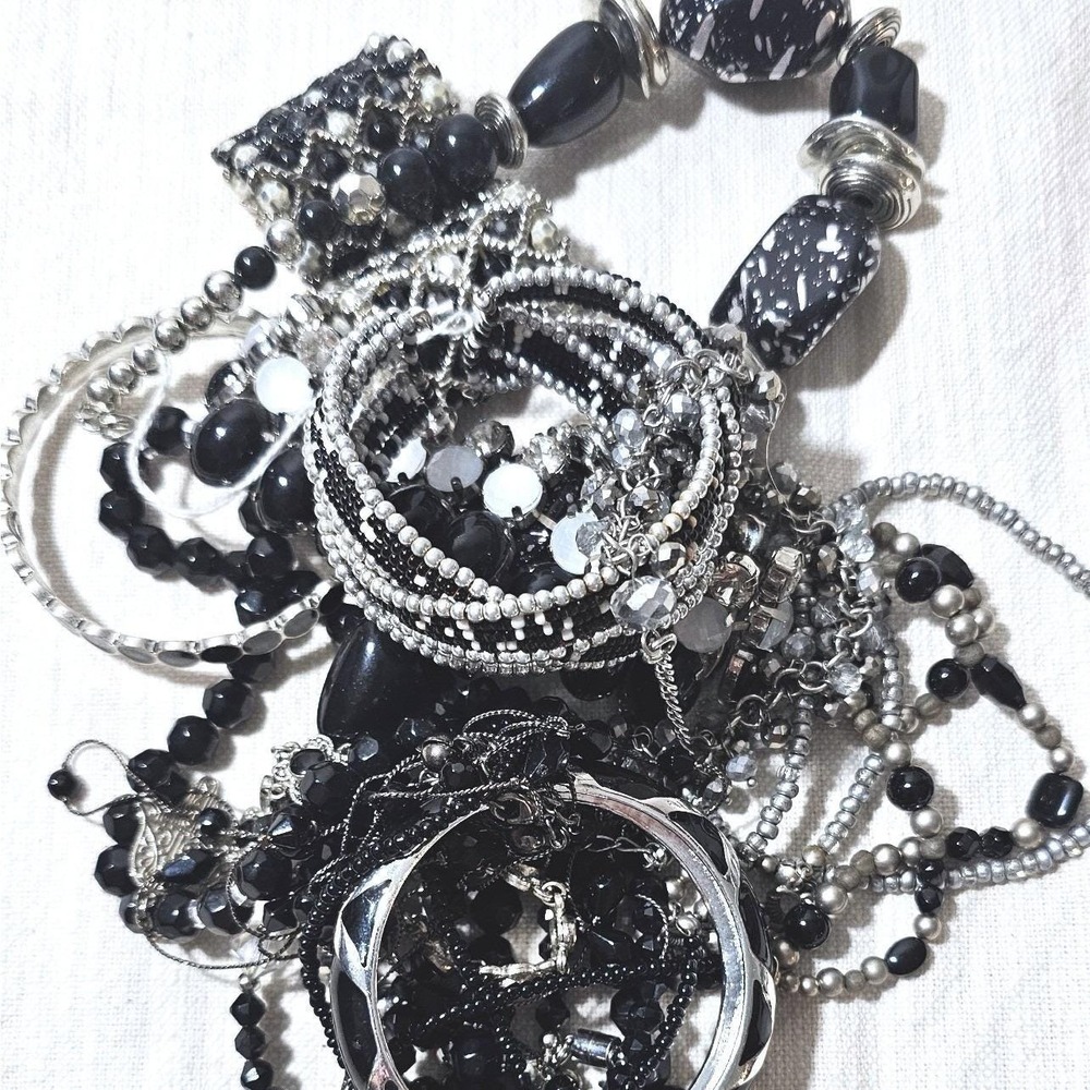 Black Silver Costume Jewelry Lot Beaded Necklaces Bracelets Holiday Party Mix